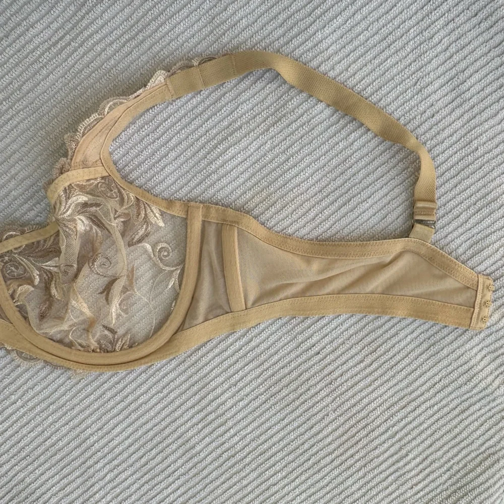 Soma Bra Beige Sheer Lace Underwire Embroidered 40C - Picture 9 of 14